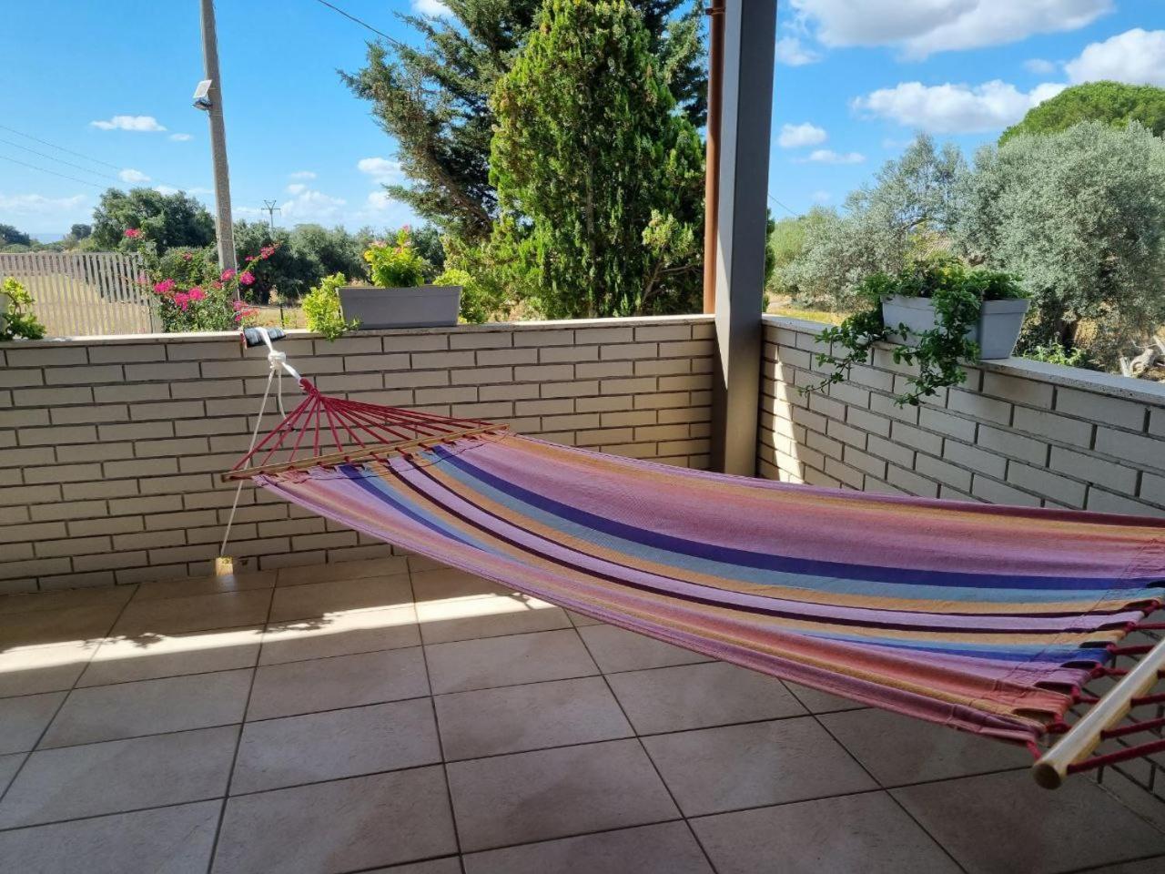 Accogliente Villa Con Piscina Caltagirone Luaran gambar